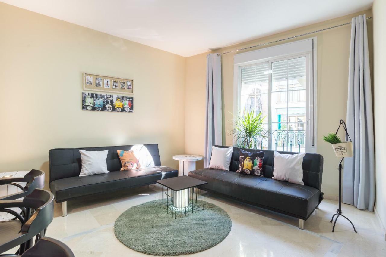 Gr2-Large Groups Apt-Walking Distance To Old Town Apartment Malaga Luaran gambar