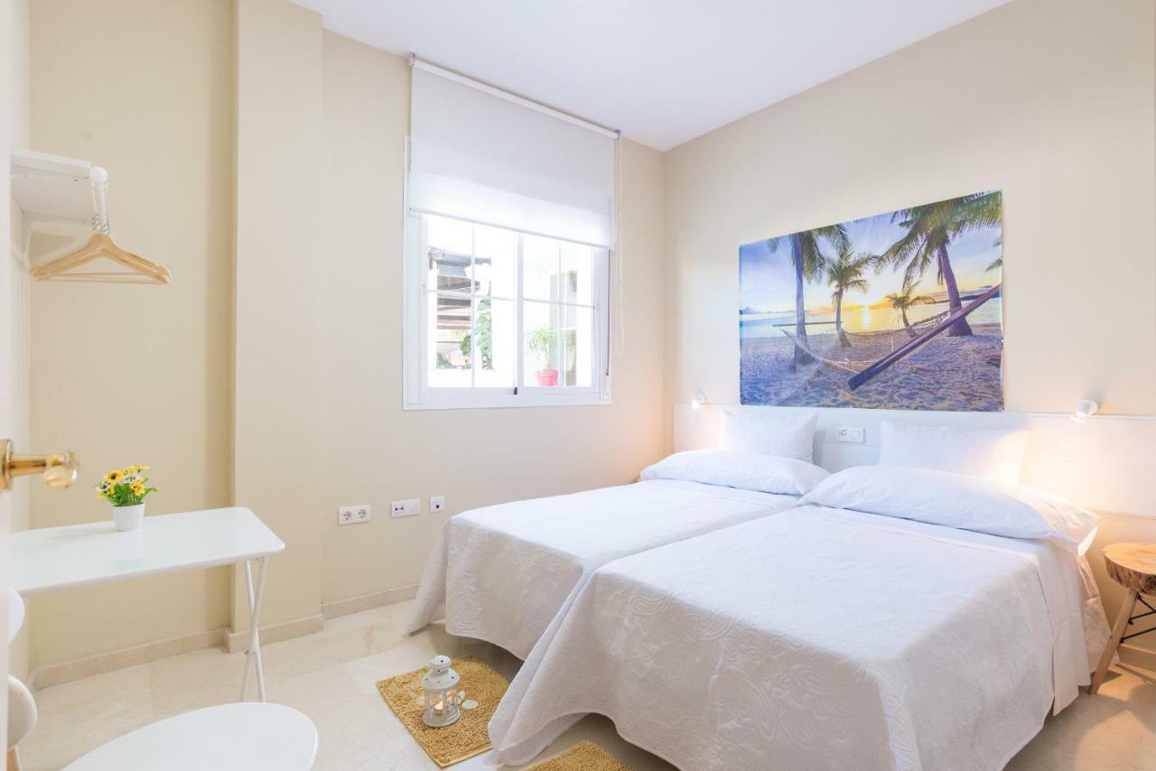Gr2-Large Groups Apt-Walking Distance To Old Town Apartment Malaga Luaran gambar