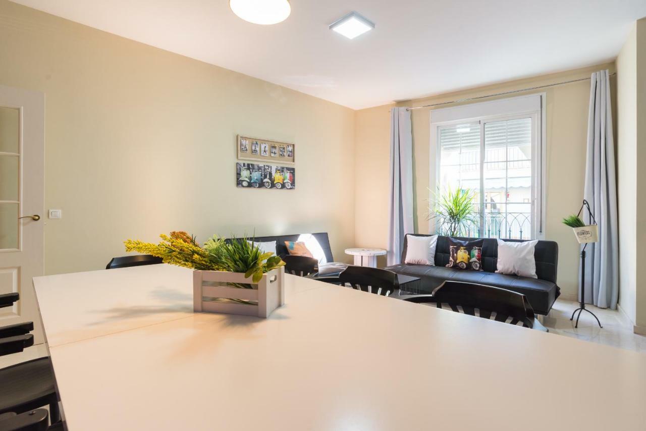 Gr2-Large Groups Apt-Walking Distance To Old Town Apartment Malaga Luaran gambar