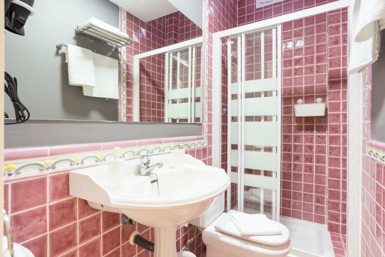 Gr2-Large Groups Apt-Walking Distance To Old Town Apartment Malaga Luaran gambar